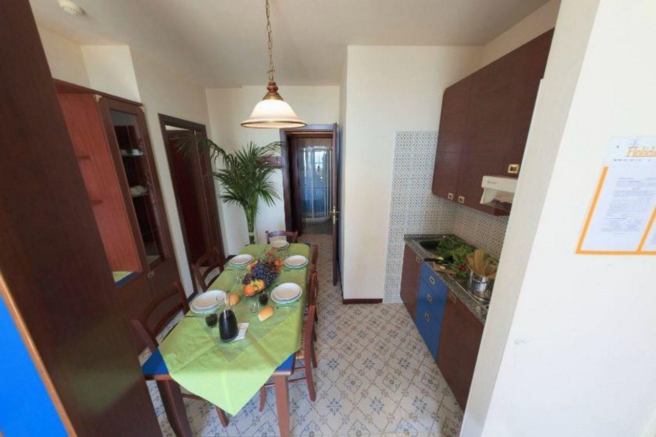 Aparthotel Holiday Bibione Exterior photo